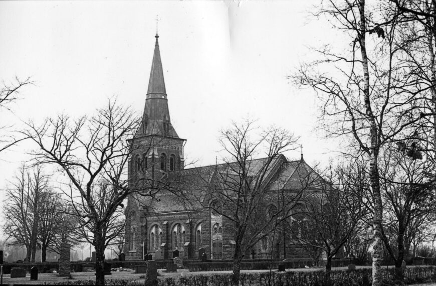 Sundals-Ryrs kyrka